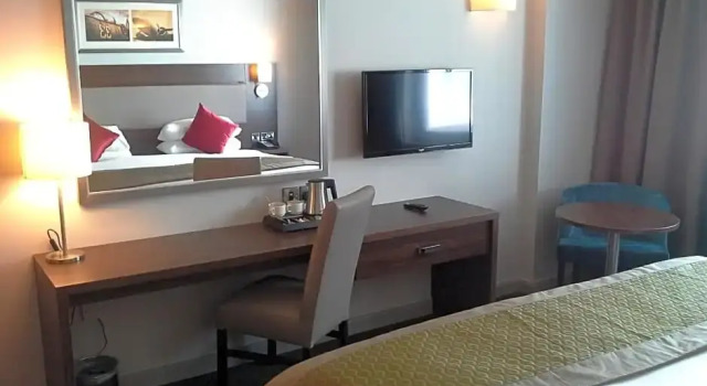 Номер Classic Heston Hyde Hotel