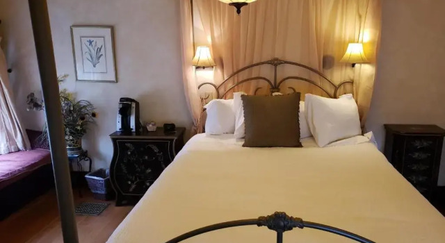 Полулюкс Greenbriar Inn