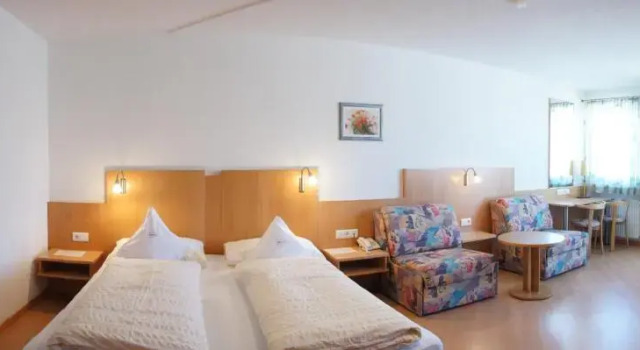 Четырёхместный номер Classic Hotel Akelei