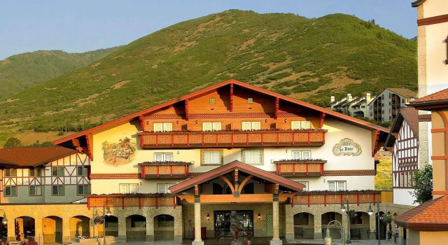 Номер Standard Мансарда Zermatt Utah Resort & Spa Trademark Collection by Wyndham