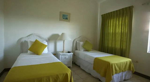 Royal Palms, Réserver Hôtel West End Village Anguilla