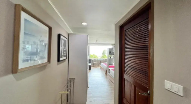 Семейный номер Standard The Beach Front Resort, Pattaya