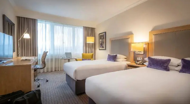 Трёхместный номер Standard Clayton Hotel Burlington Road