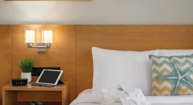 Двухместный номер Radisson Beachfront Hotel - Panama City Beach