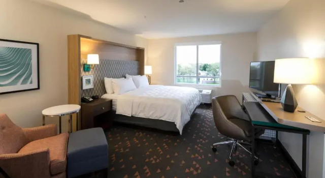 Двухместный номер Standard Holiday Inn & Suites Detroit - Troy by IHG