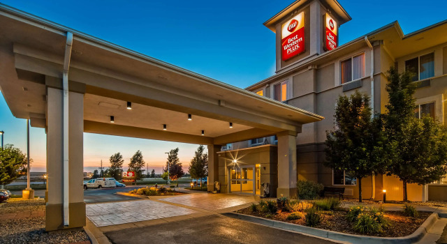 Best Western Plus Frontier Inn, Varaa Hotelli Cheyenne 