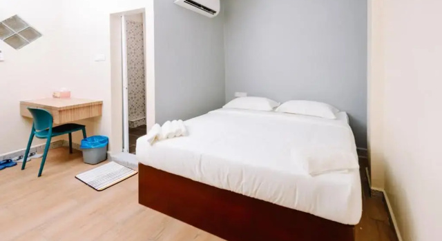 Standardowy dwuosobowy pokój SemRock Hotel