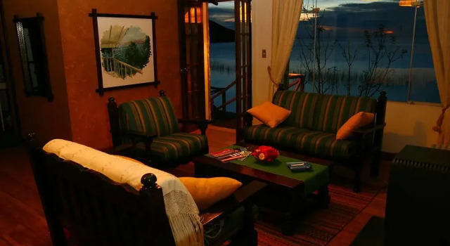 Isla Suasi, Réserver Hôtel Suasi Puno