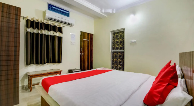 OYO 71936 Hotel Badri Inn & Yatri Niwas