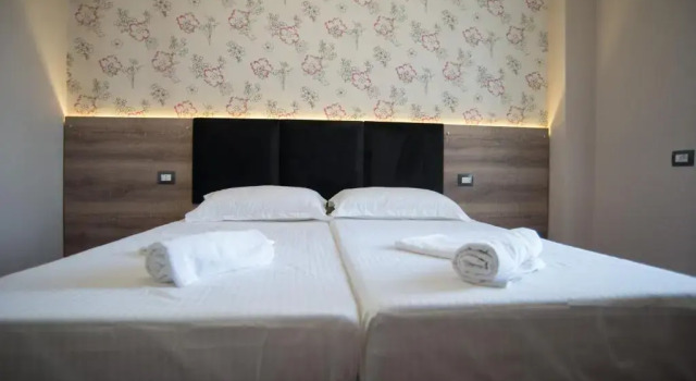Номер Deluxe Inn Hotel