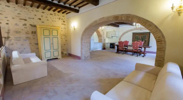 Borgo Colognola - Dimora Storica