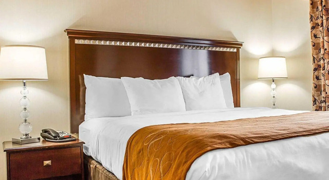 Номер Standard Holiday Inn Cheshire - Southington by IHG
