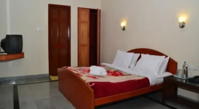 Green lake view resort cottage, Забронировать Курортный отель Курортные отели штата Тамилнада, Курортный отель
