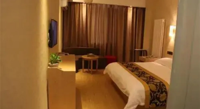 Thank Inn Plus Hotel Qingdao development Zone  Shangdong University of Science and Technology