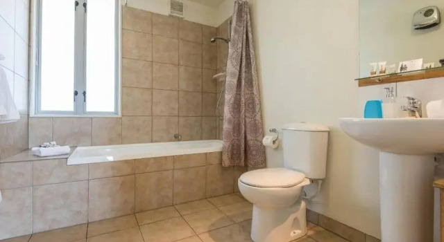 Номер Standard Цокольный этаж с 2 комнатами Parkside Motel
