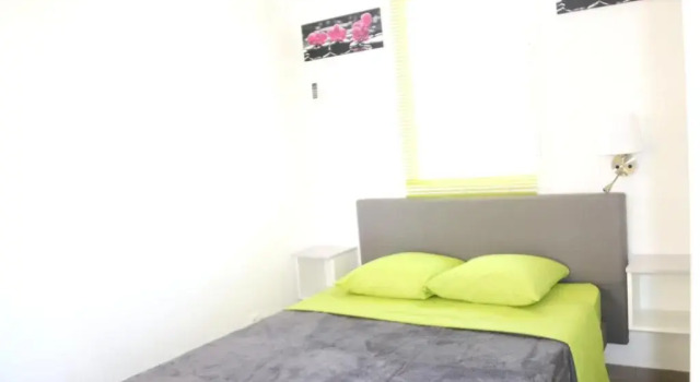 Holiday home Vinty Duzer, Rezerwuj Hotel Hotele w Basse-Terre z parkingiem, Parking