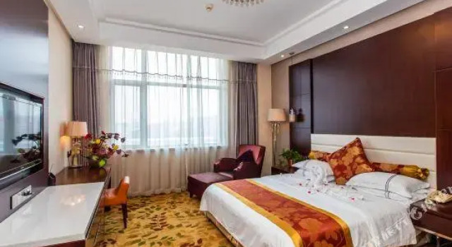 JinHou Group Weihai Hotel, Buchen Sie Hotel Weihai Shandong