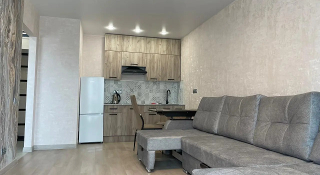 They live on the Pavlovsky tract 60B, Prenota Appartamento Barnaul Altaysky Kray