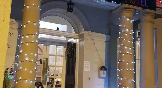 George and Abbotsford, Забронировать Отель Отели Мелроуз 3 звезды, 3*