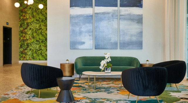 SERENA Hotel Aventura Miami, Tapestry Collection by Hilton