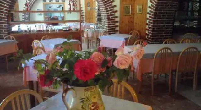 Grotta Dei Colombi, Book Hotel Scanno Abruzzo Ski