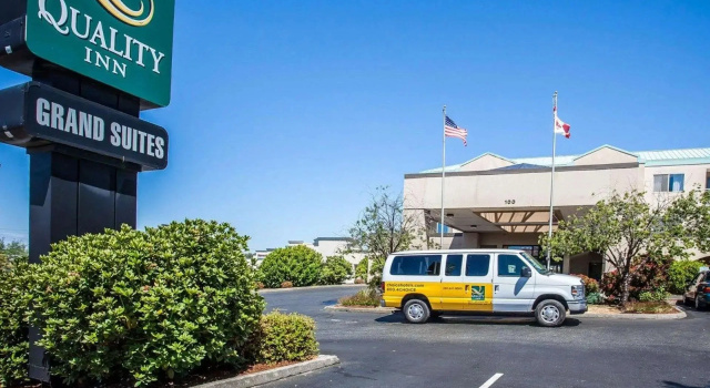Двухместный номер Standard Quality Inn Grand Suites Bellingham