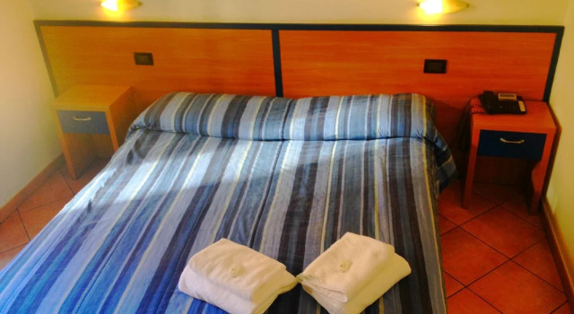 Двухместный номер Standard с балконом Hotel Iride stazione Lambrate Città studi