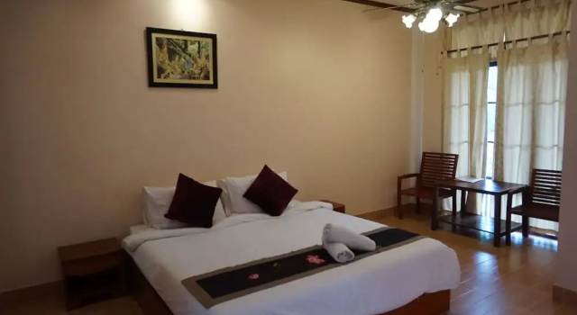 Коттедж c 1 комнатой Porntip Resort
