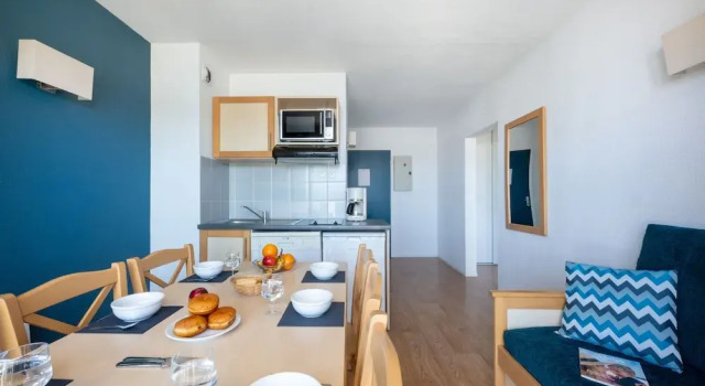 Апартаменты с 2 комнатами с балконом Odalys Residence du port