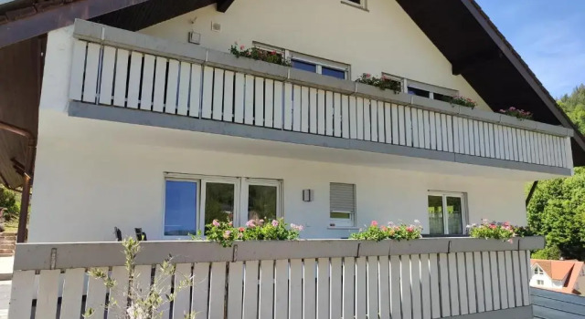 Steepleview House, Schwarzwaldblick Apartment - spacious & peaceful, Reserva ahora Apartamento Hoteles en Baden-Wurtemberg con aparcamiento, Aparcamiento