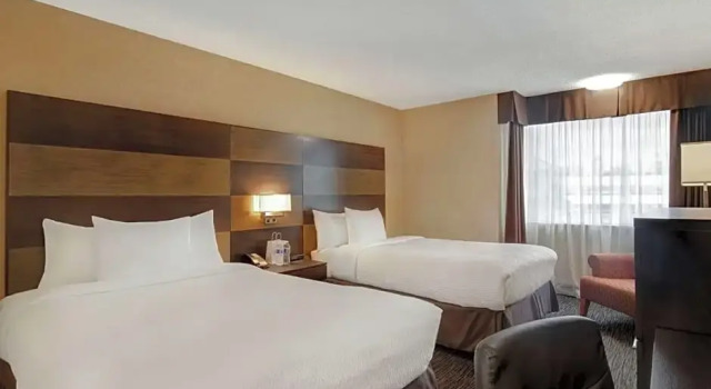Номер Business Days Inn by Wyndham Calgary South