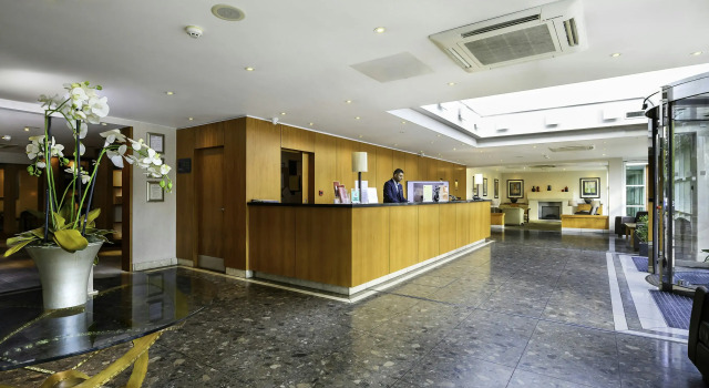 Regency Park Hotel