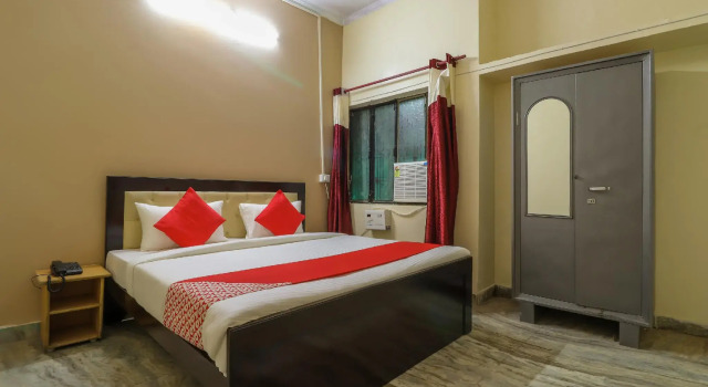 OYO Flagship 49061 Dev Hotel & Restaurant, Забронировать Отель Отели Лакхнау 3 звезды, 3*