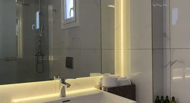 Номер Standard 24K Athena Suites