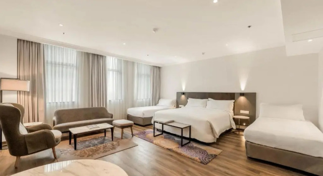 Семейный номер Premium The Grace Hotel