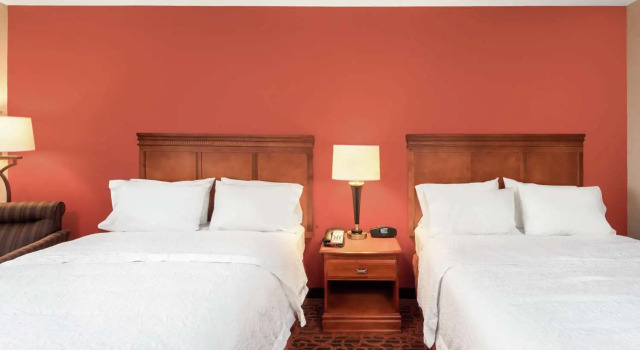 Четырёхместный номер Standard Hampton Inn Branson on the Strip