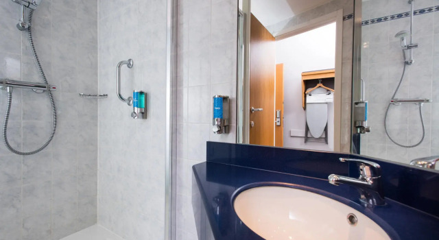 Двухместный номер Standard Holiday Inn Express Manchester East by IHG