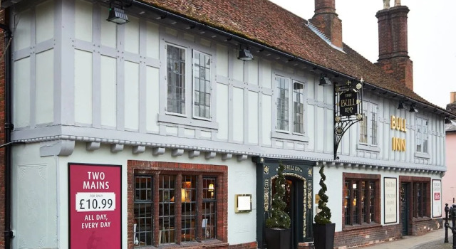 Bull Hotel, Book Hotel Halstead Essex
