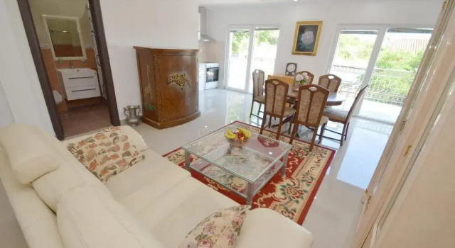 Апартаменты с 2 комнатами Apartments Rajsko Mjesto