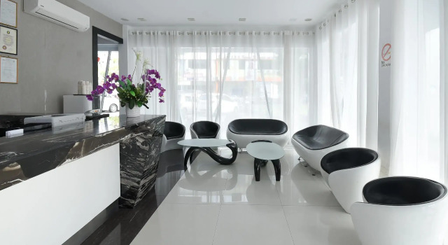 Hotel O Hong Kong Suites, Забронировать Отель Мири штат Саравак