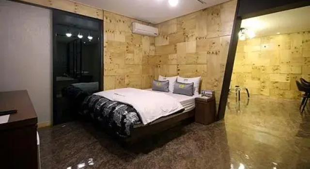 Люкс OHHO Hotel