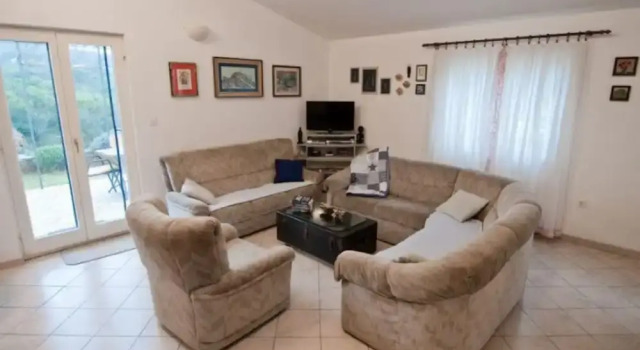 Apartman Olive Garden, Varaa Huoneisto Hotellit Split-Dalmatia pysäköinnillä, Pysäköinti