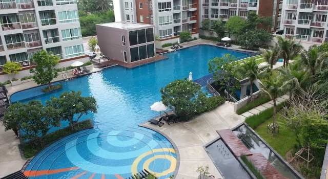 The Seacraze Hua Hin 1br 52m2 Poolview