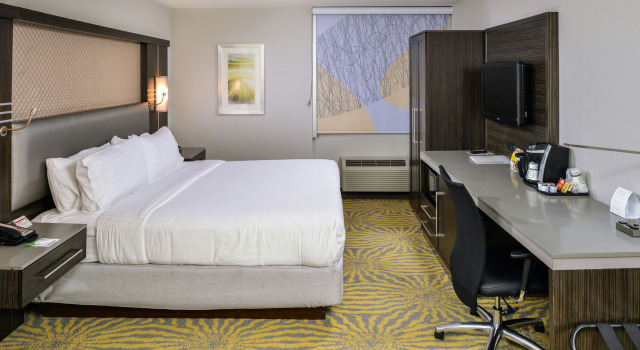 Holiday Inn Dallas-Richardson, an IHG Hotel, Prenota Hotel Richardson Dallas - Fort Worth Metropolitan Area