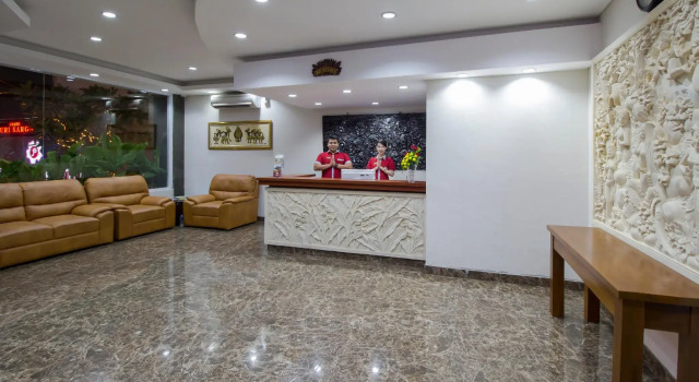 Grand Puri Saron Yogyakarta