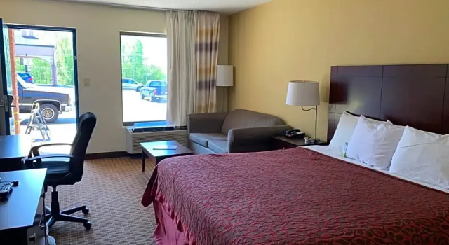 Номер Standard Days Inn by Wyndham Reidsville