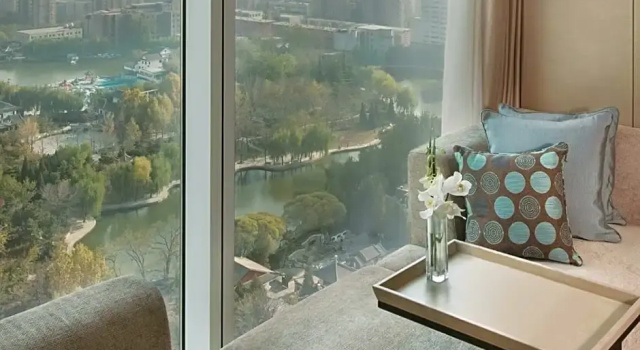 Premium Twin room Conrad Beijing