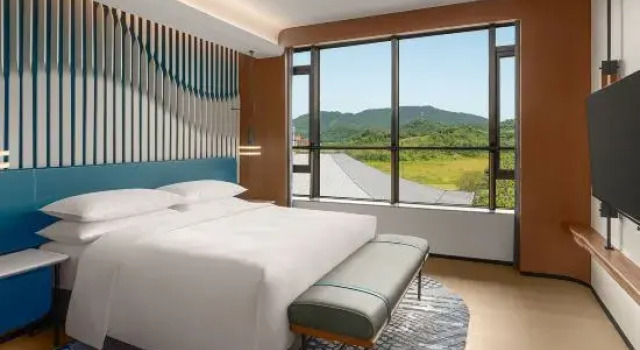 Luksusowy suite Ramada Linyi North