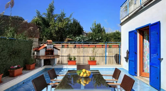 A Taste of Sun Apartment, Забронировать Апартаменты/квартира Апартаменты Сорренто, рядом с Площадь Пьяца-Тассо, Апартаменты/квартира