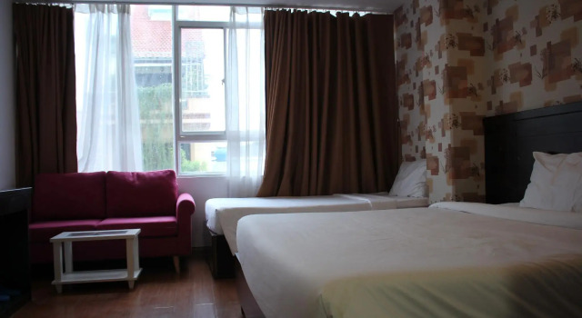 Семейный номер Standard Queen Central Hotel - Ben Thanh Market